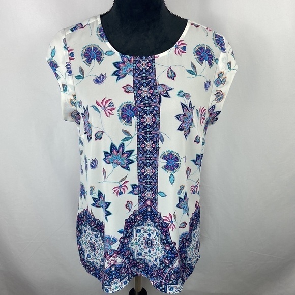 DR2 Tops - DR 2 Anthropologie Boho Floral Blouse with CutOut Detail on Back